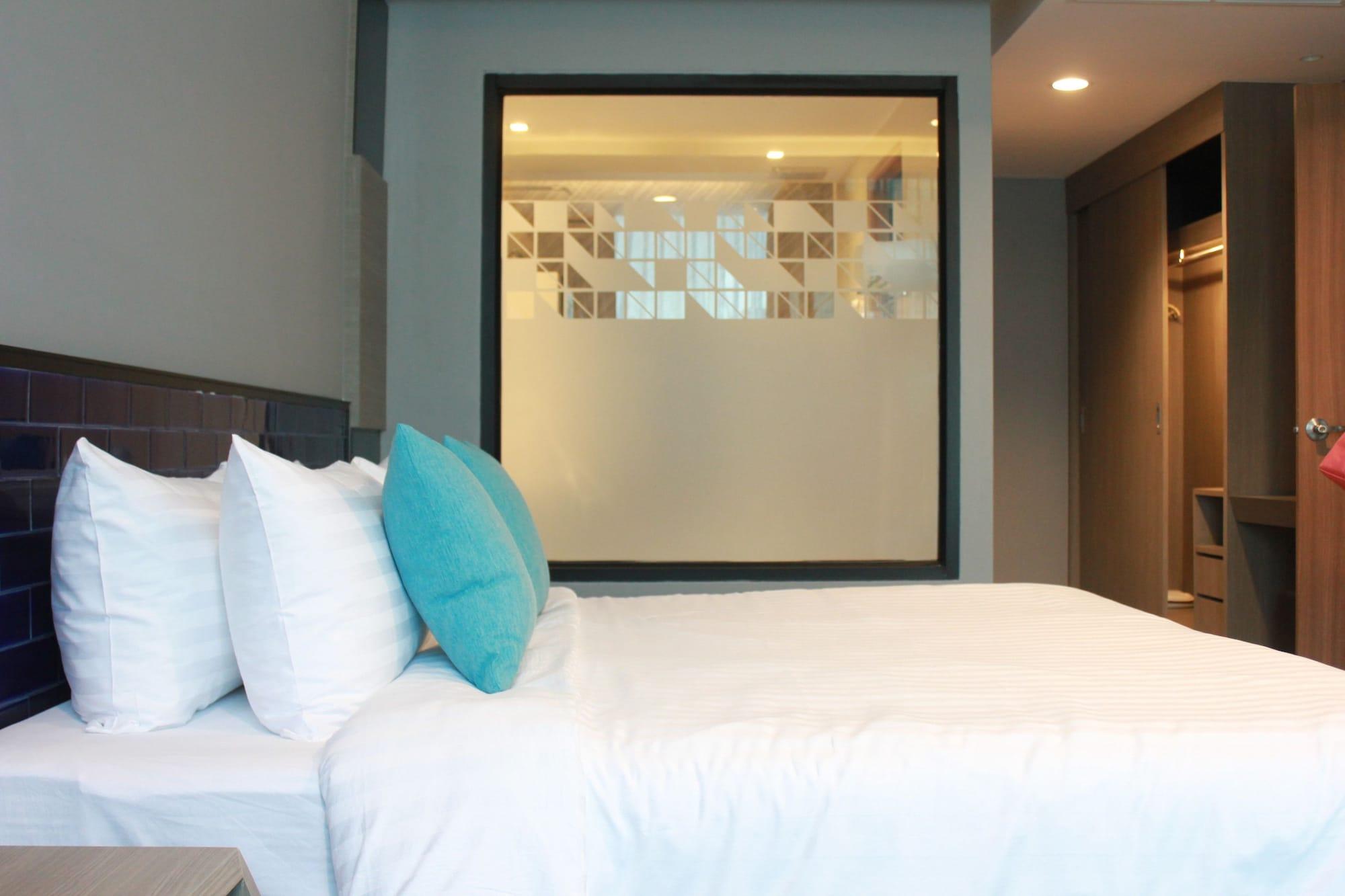 The Crystal Hotel Buriram - Formerly X2 Vibe Buri Ram Zewnętrze zdjęcie