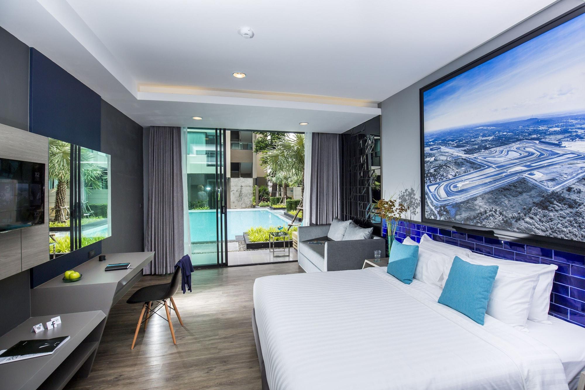 The Crystal Hotel Buriram - Formerly X2 Vibe Buri Ram Zewnętrze zdjęcie